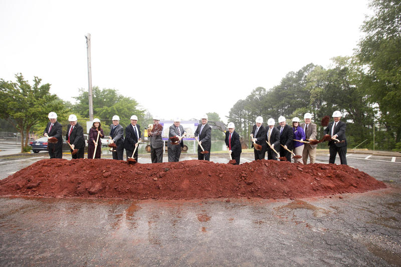 UNA Takes Giant Leap Forward With Groundbreaking for Science and Technology Building